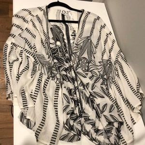 Anthropologie Akemi + Kin Wrap/Kimono
